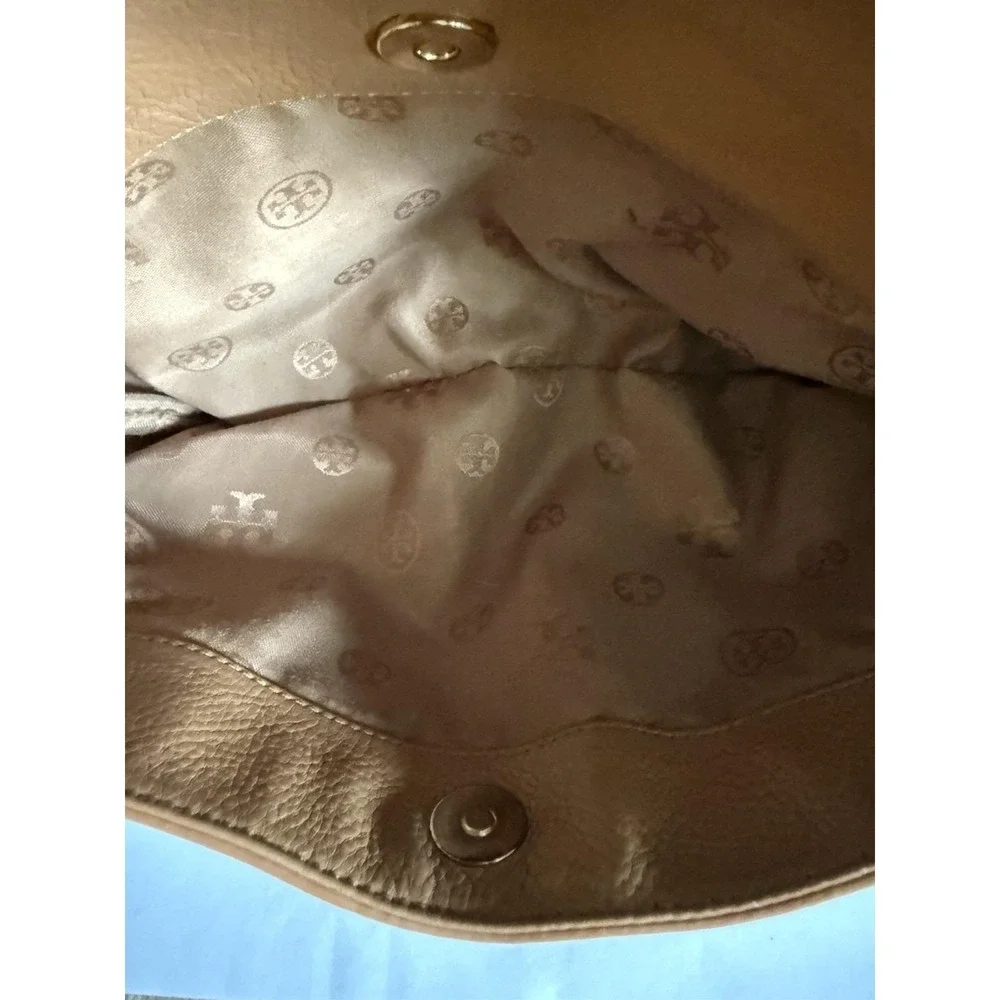 Beautiful Tory Burch Thea Fold-Over Crossbody in Tan Soft Pebbled Leather